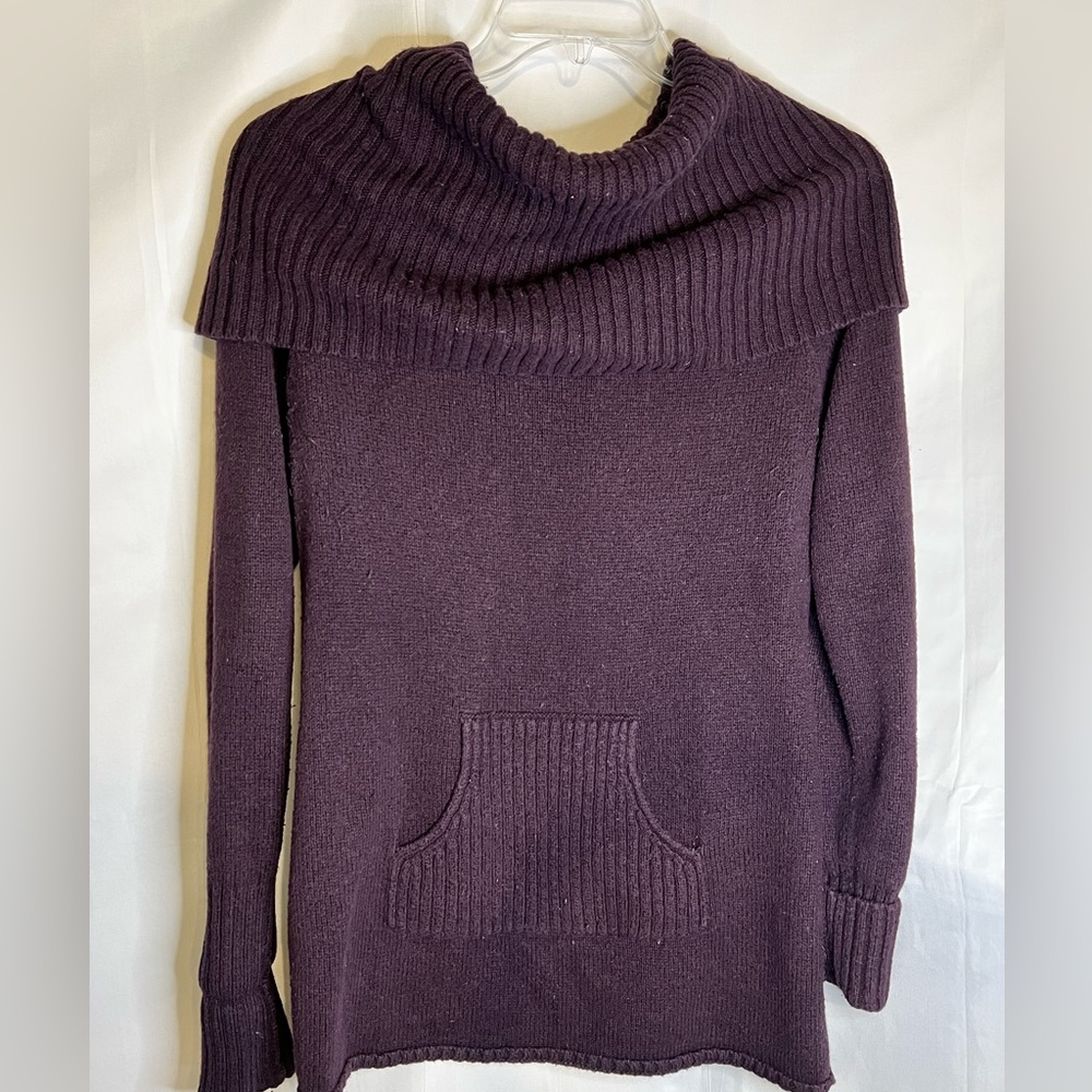 Gap Cowl Neck Sweater. Large. Purple.